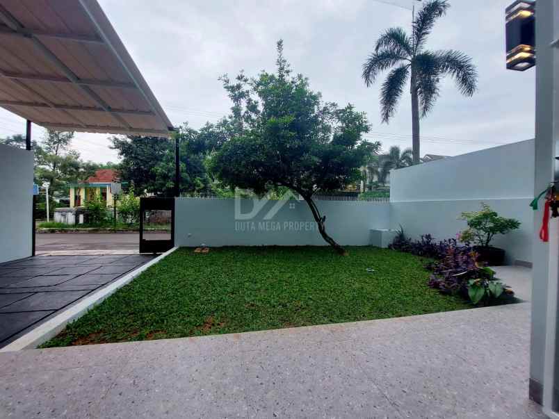 dijual rumah serpong park