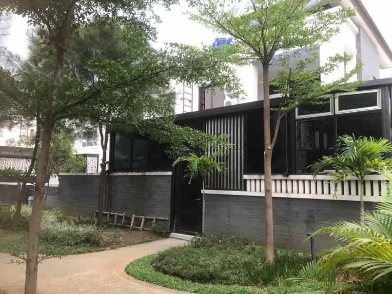 dijual rumah siap huni di podomoro park huk