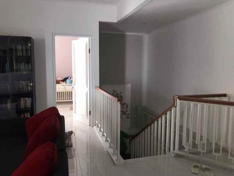 dijual rumah siaphuni di galaxy bekasi