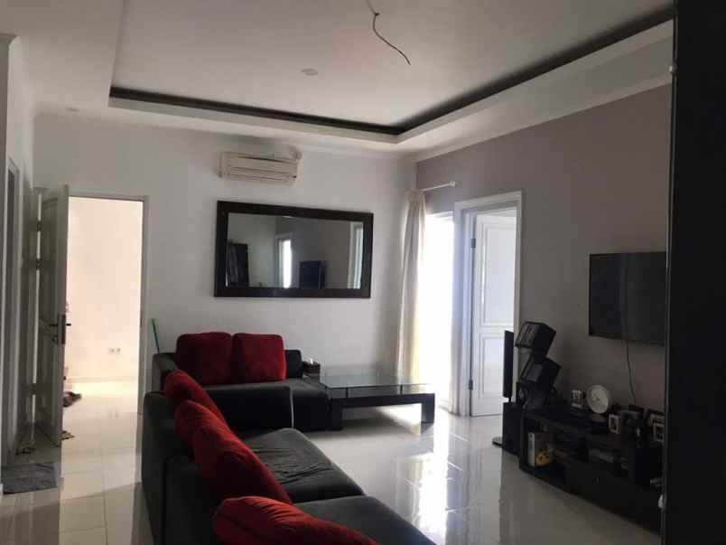 dijual rumah siaphuni di galaxy bekasi