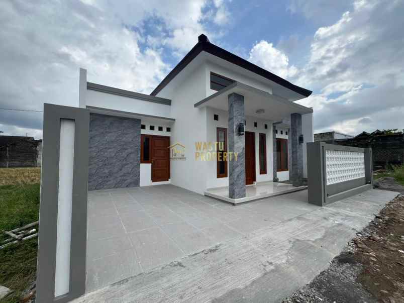 dijual rumah sidoarum
