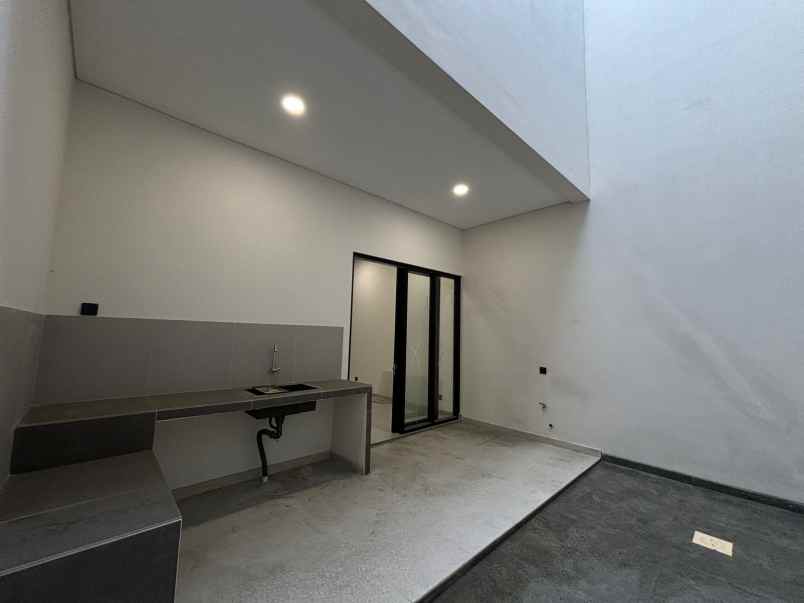 dijual rumah sidosermo