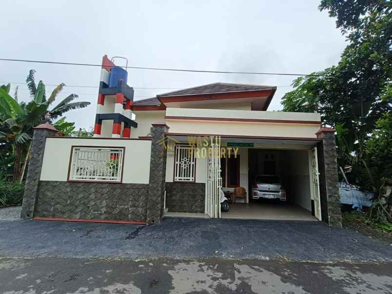 dijual rumah sitimulyo