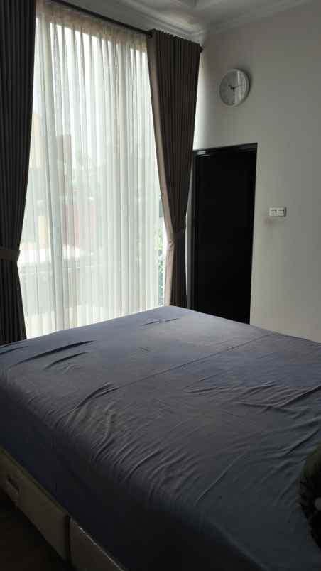 dijual rumah srengseng sawah jagakarsa