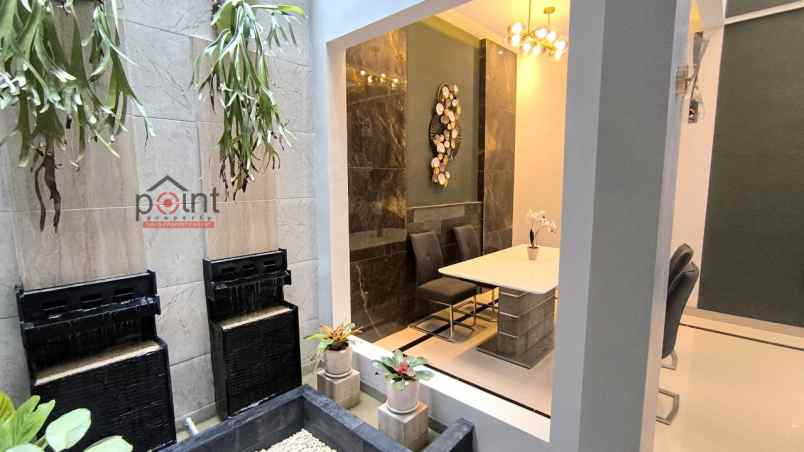 dijual rumah sumber banjarsari surakarta