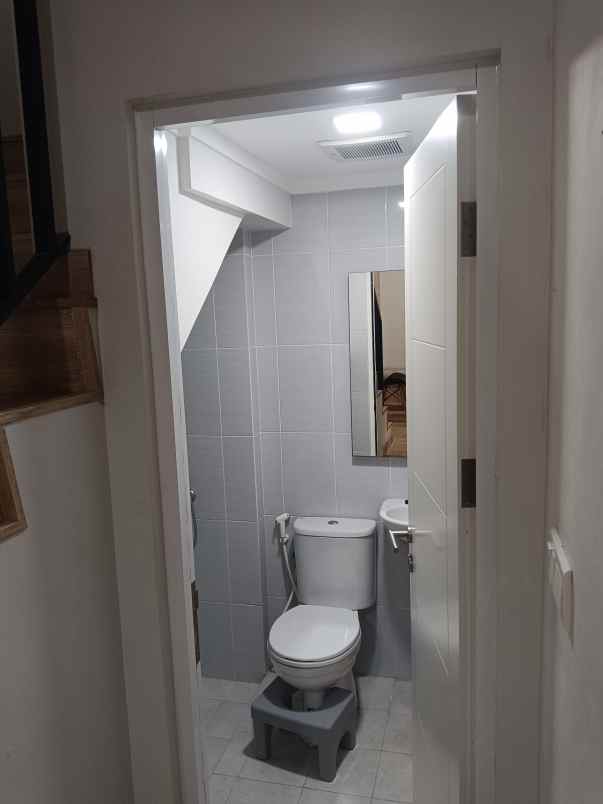 dijual rumah summarecon bandung