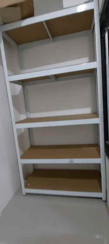 dijual rumah taman sari