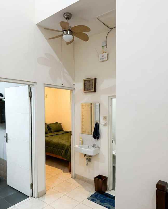 dijual rumah tamanan