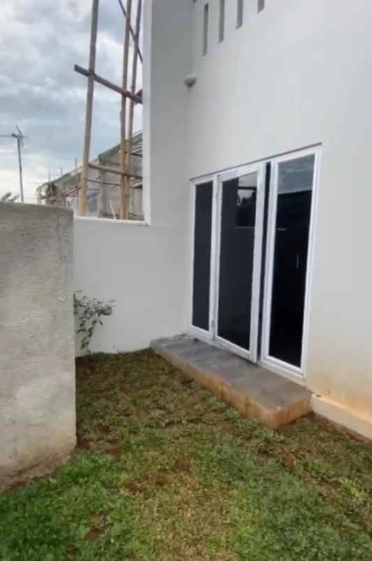 dijual rumah tanah baru beji depok