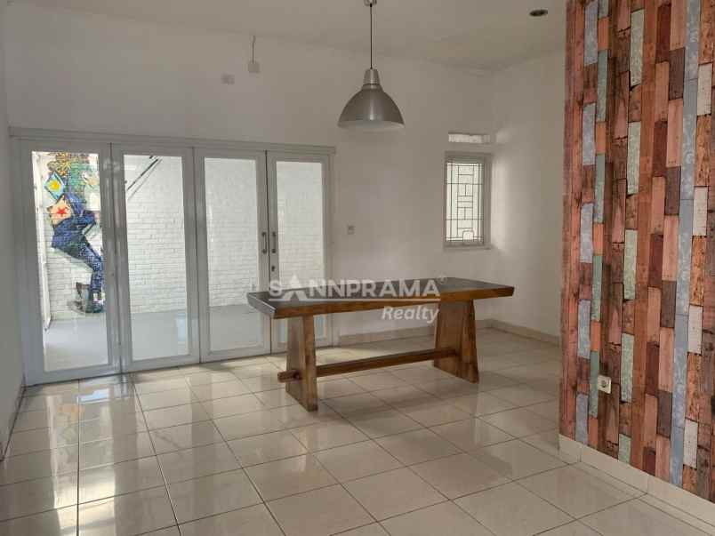 dijual rumah tanah baru kav ui depok