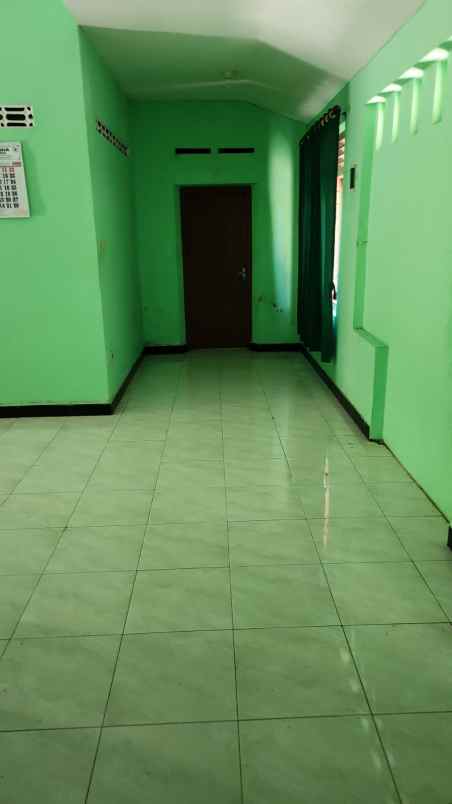 dijual rumah tawangsari