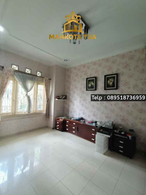 dijual rumah tebet timur