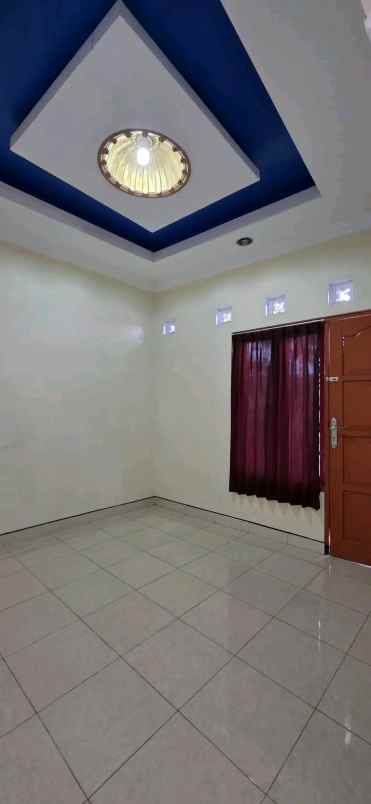 dijual rumah tegalrejo