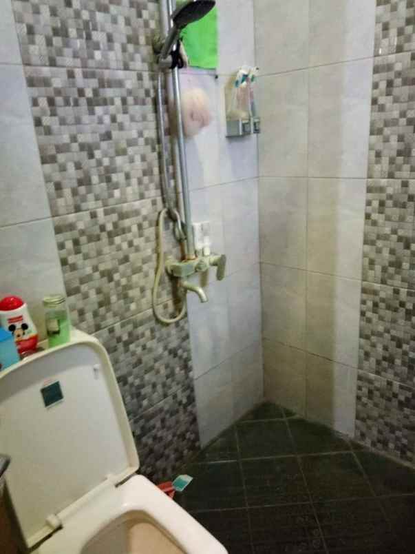 dijual rumah tipar silih asih