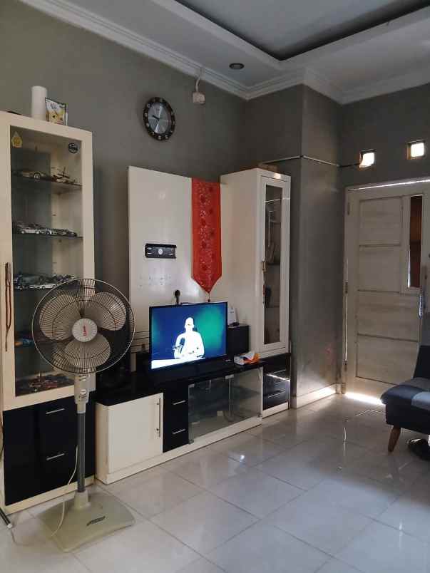 dijual rumah tlogoadi