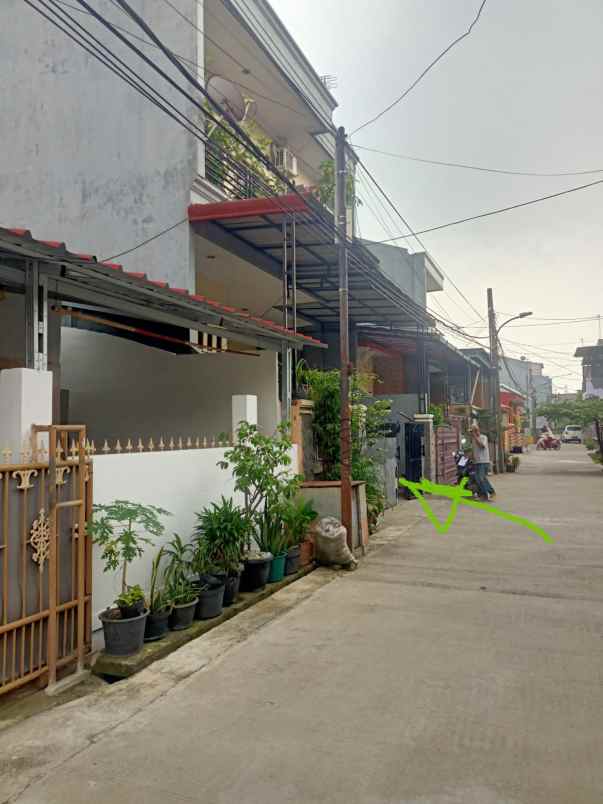 dijual rumah tugu utara