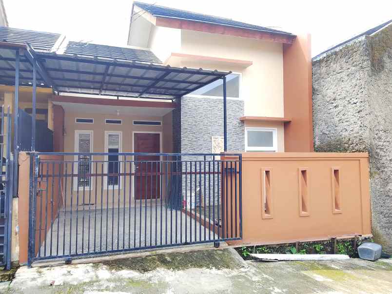 dijual rumah ujungberung sekemala