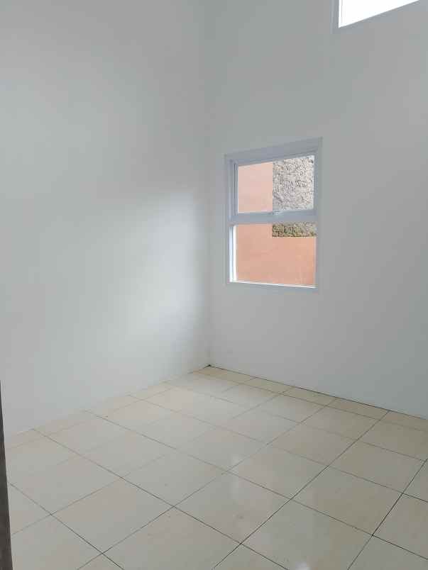 dijual rumah ujungberung sekemala