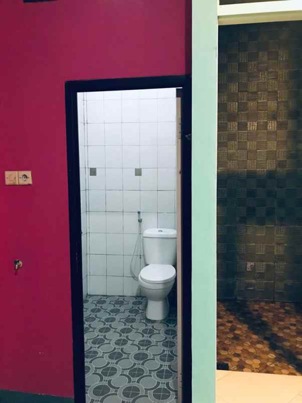 dijual rumah villa casablanca jl muchtar