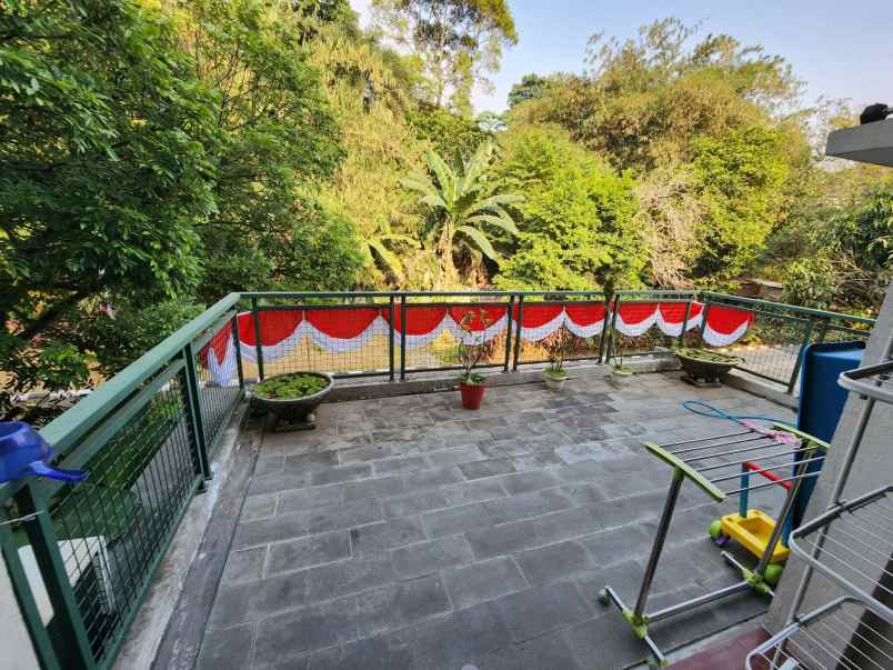 dijual rumah villa cinere mas pisangan