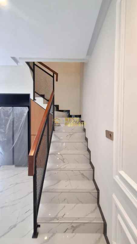 dijual rumah wedomartani