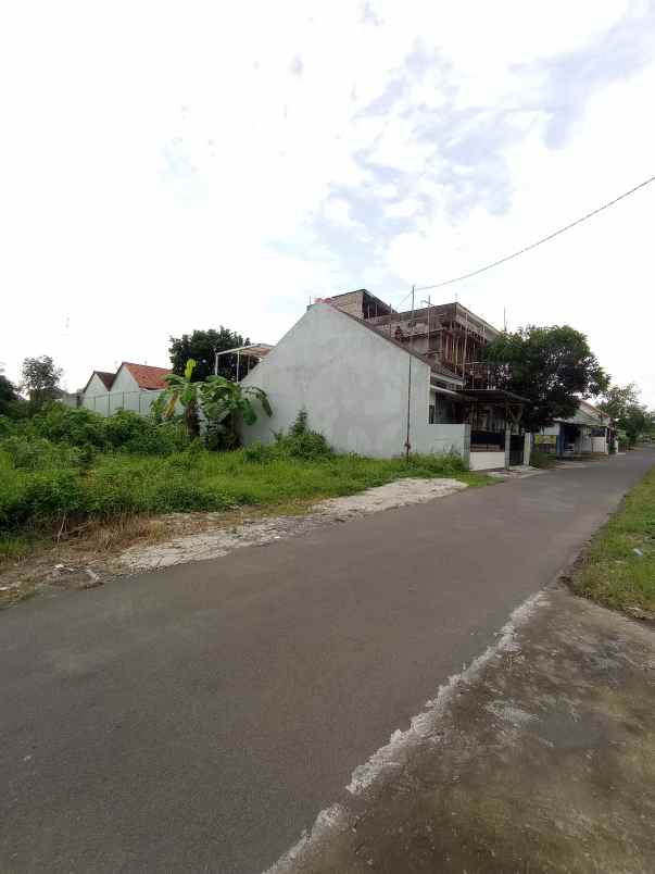 dijual tanah blotan
