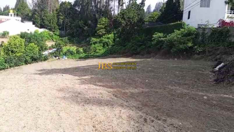 dijual tanah daerah berastagi jalan