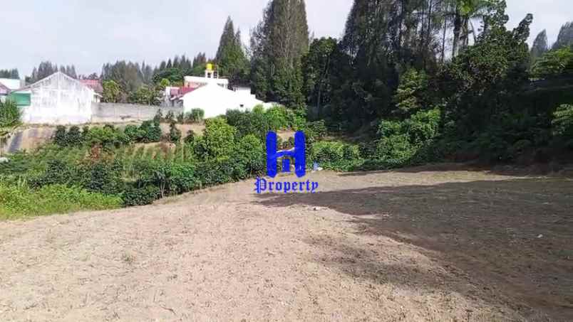 dijual tanah daerah berastagi jalan