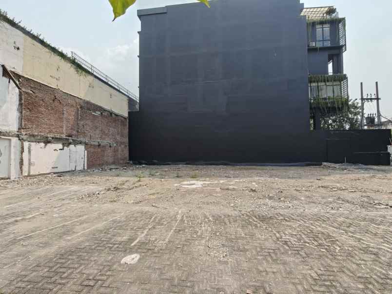 dijual tanah jalan dr soetomo