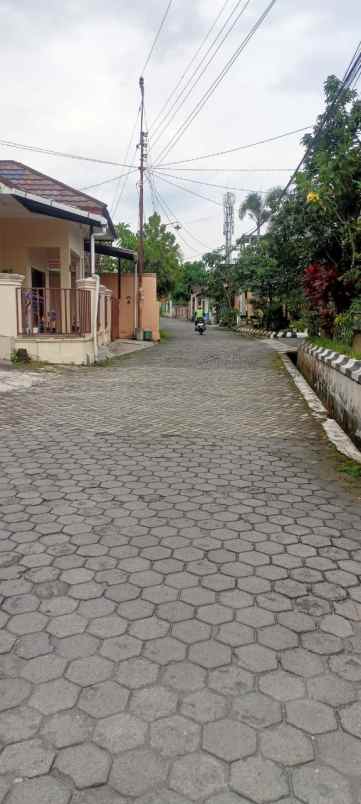 dijual tanah jl mulia ii sedan