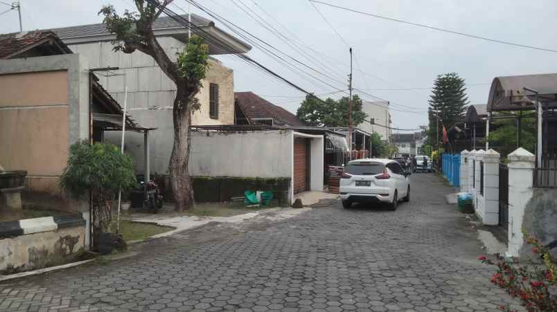 dijual tanah jl mulia ii sedan
