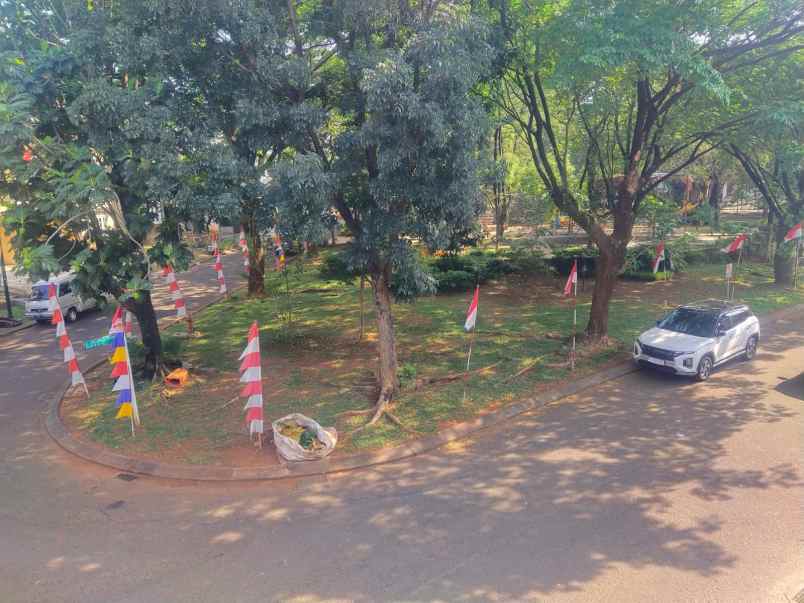 dijual tanah kemang pratama