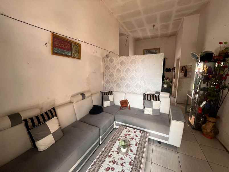 dijual tanah murah bonus bangunan