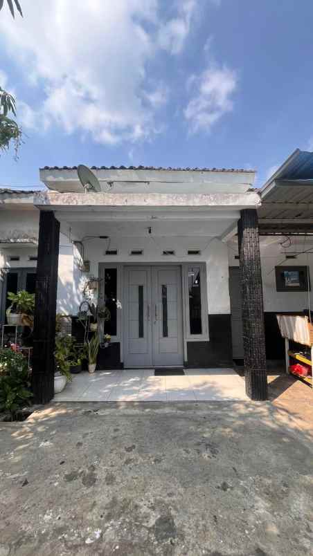 dijual tanah murah bonus bangunan