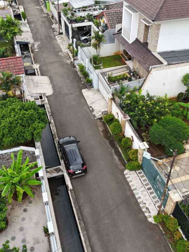 dijual tanah pondok bambu