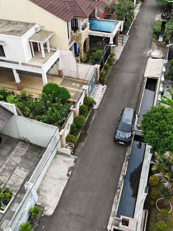 dijual tanah pondok bambu