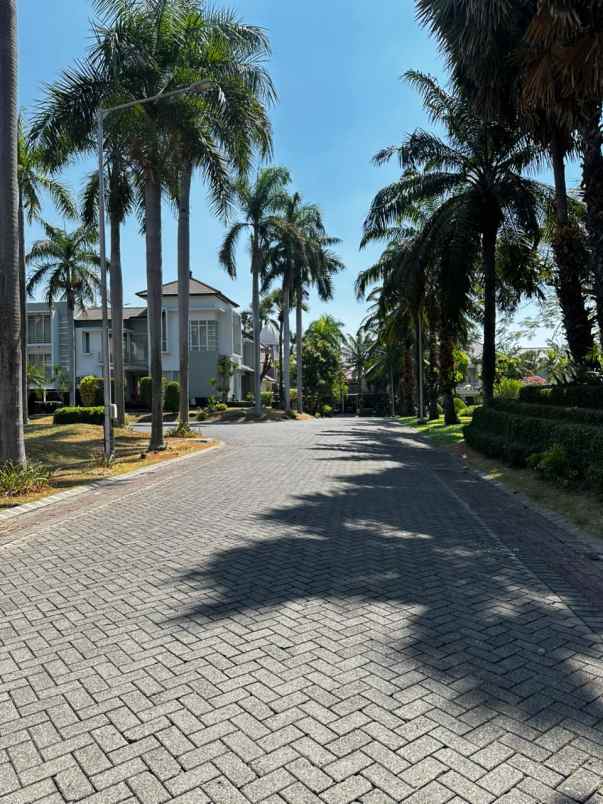 dijual tanah villa bukit regency