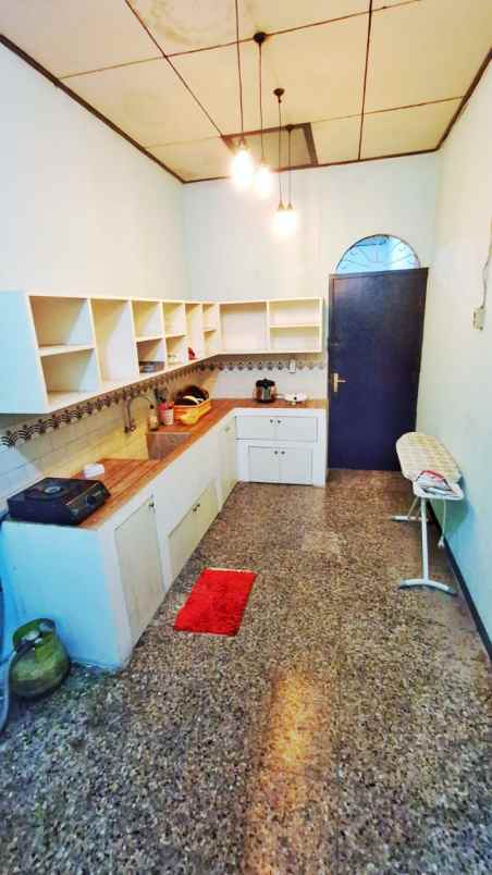 dijual villa 3 km malioboro