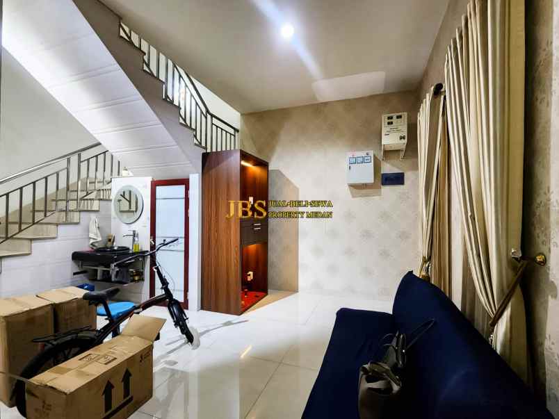 dijual villa komplek cemara asri jalan