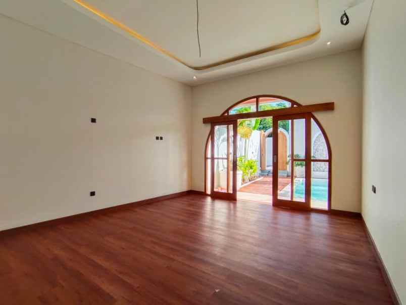 dijual villa palagan tentara pelajar km 7 5