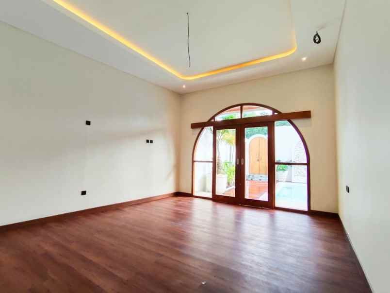 dijual villa palagan tentara pelajar km 7 5