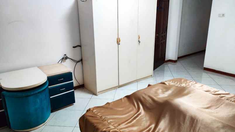 dijual villa tretes semeru kec prigen