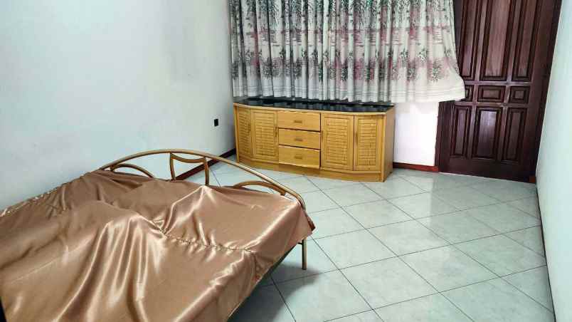 dijual villa tretes semeru kec prigen