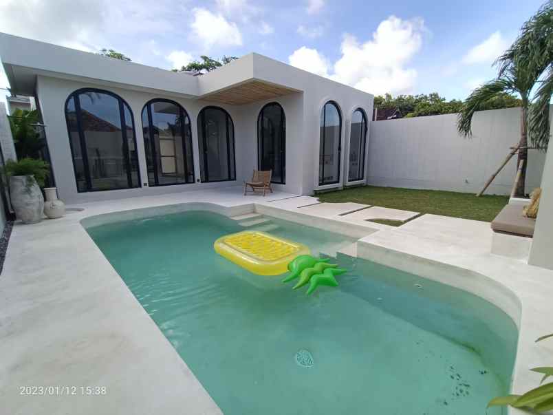 dijual villa ungasan badung bali