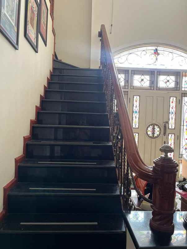 dijuwal rumah 2 lt full furnished jati