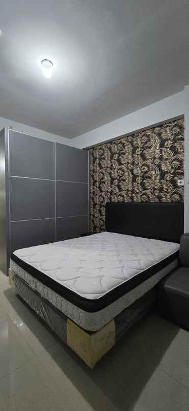 disewakan apartemen cornell lantai 26