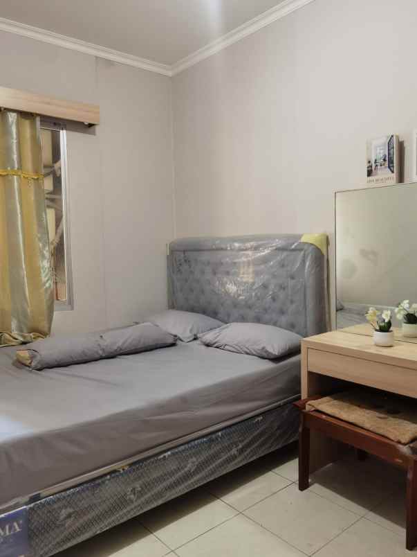 disewakan apartemen jl lodan raya no 2a rt 8
