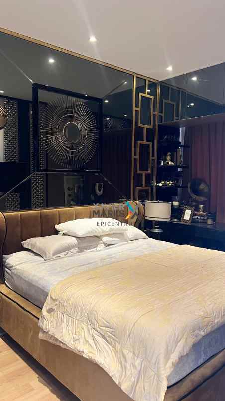 disewakan apartment the peak pusat kota furnished