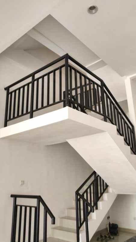 disewakan ruko gudang kantor jgc jakarta garden city