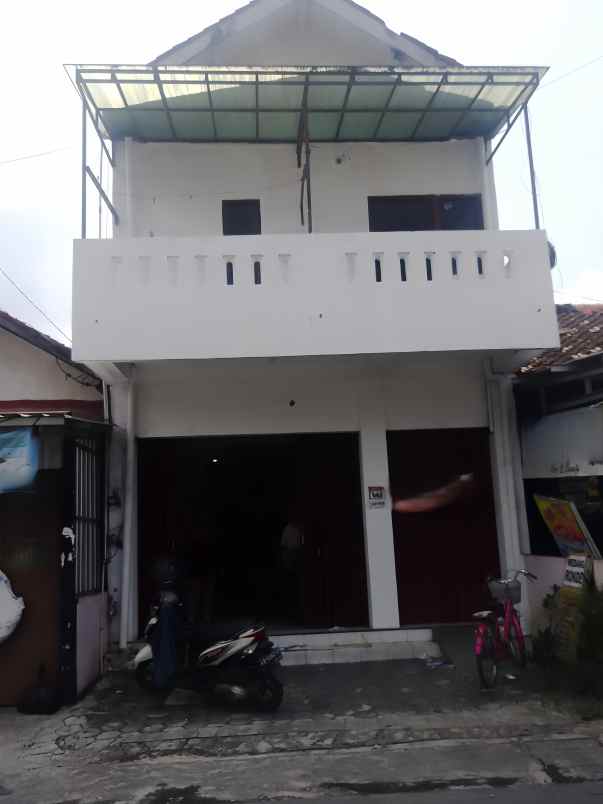 disewakan ruko gudang kantor jl candi gebang condong